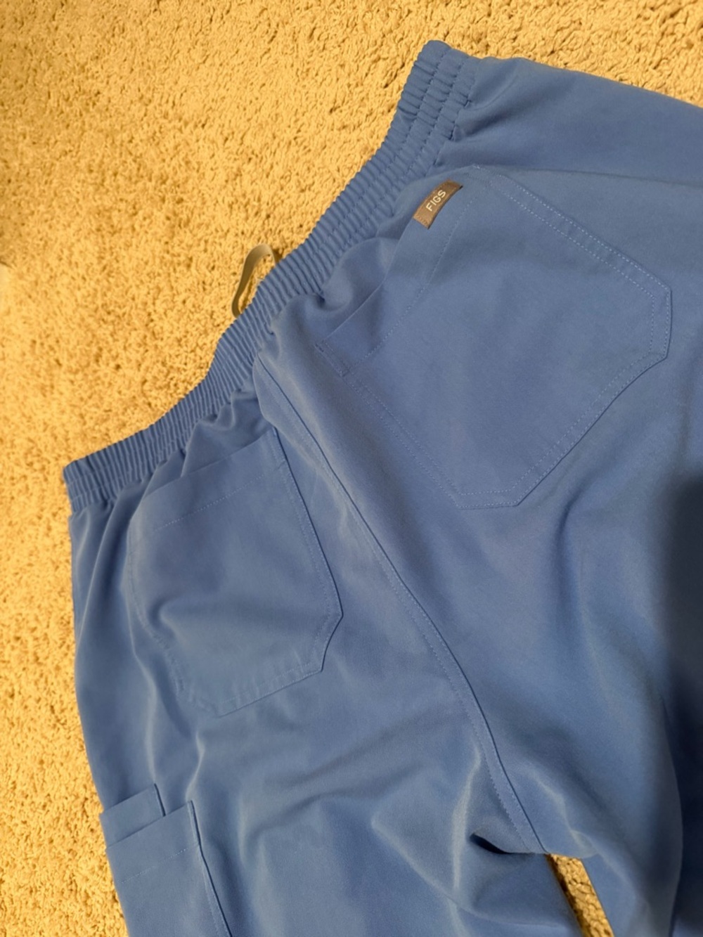 Figs Scrub Pants - Blue - size Large